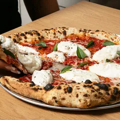 Pizza stracciatella